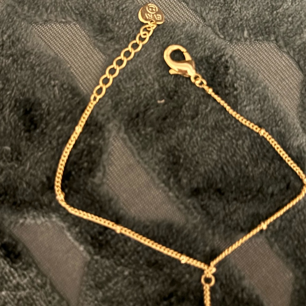 Hand Chain - Picture 2 of 2